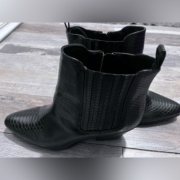 Black snake pattern booties🎀 - Picture 10 of 12